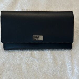 Kate Spade New York Arbour Hill Smooth Leather Black Wallet